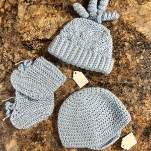 Handmade Crochet Baby Hat and Booties (set)
